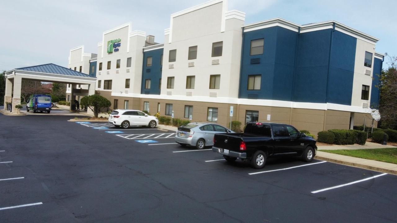 Holiday Inn Express & Suites Greenville Airport I85 By Ihg Bagian luar foto