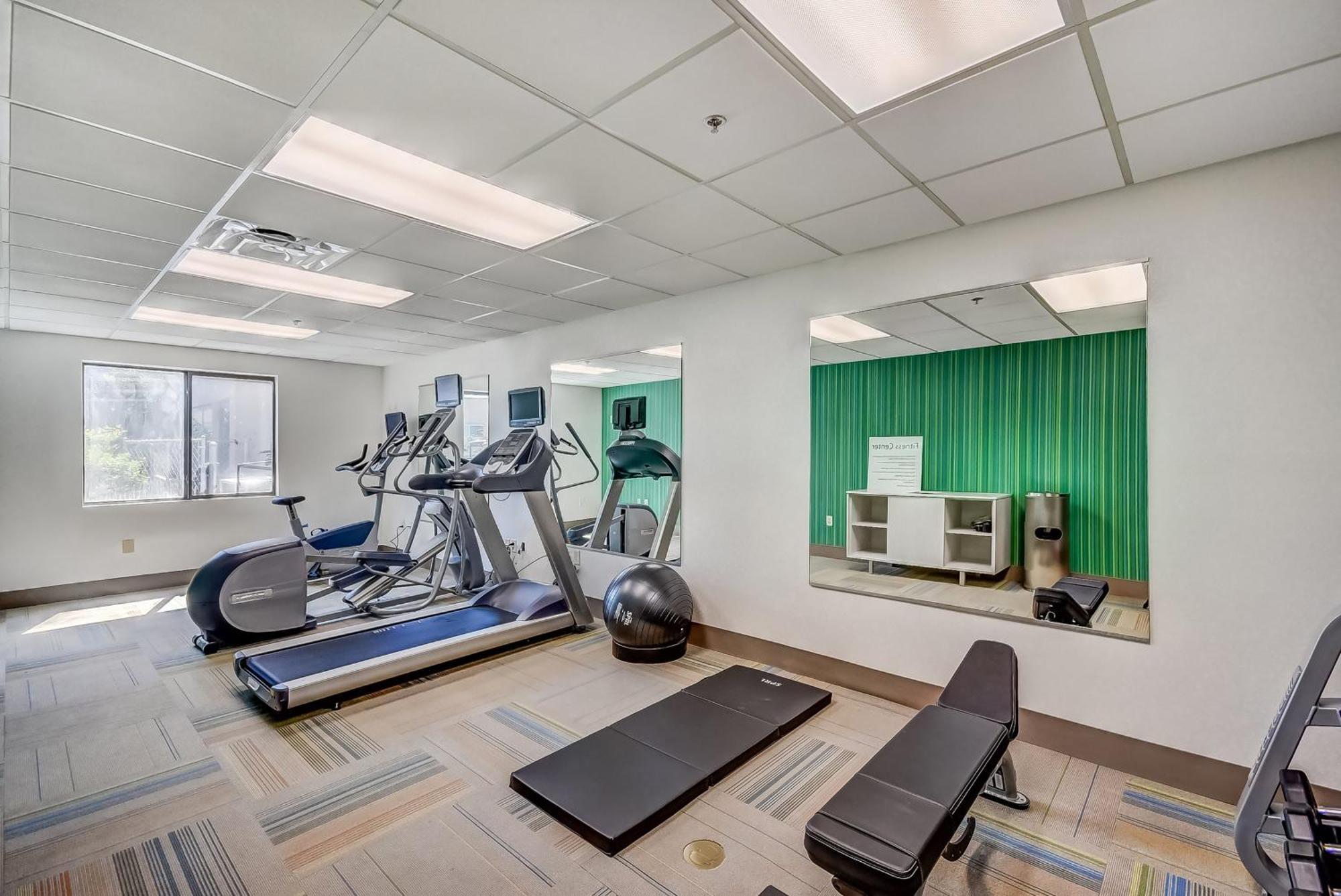 Holiday Inn Express & Suites Greenville Airport I85 By Ihg Bagian luar foto