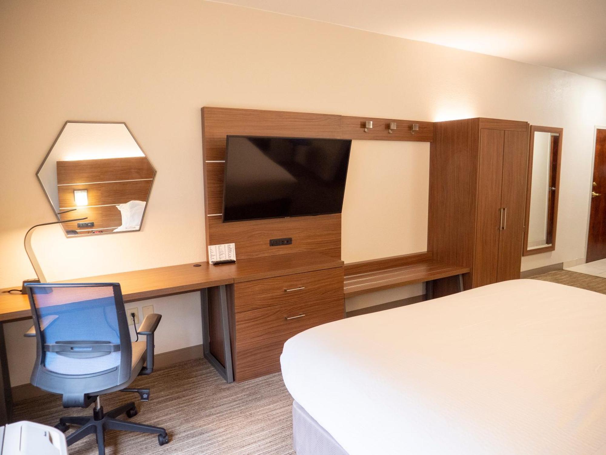 Holiday Inn Express & Suites Greenville Airport I85 By Ihg Bagian luar foto