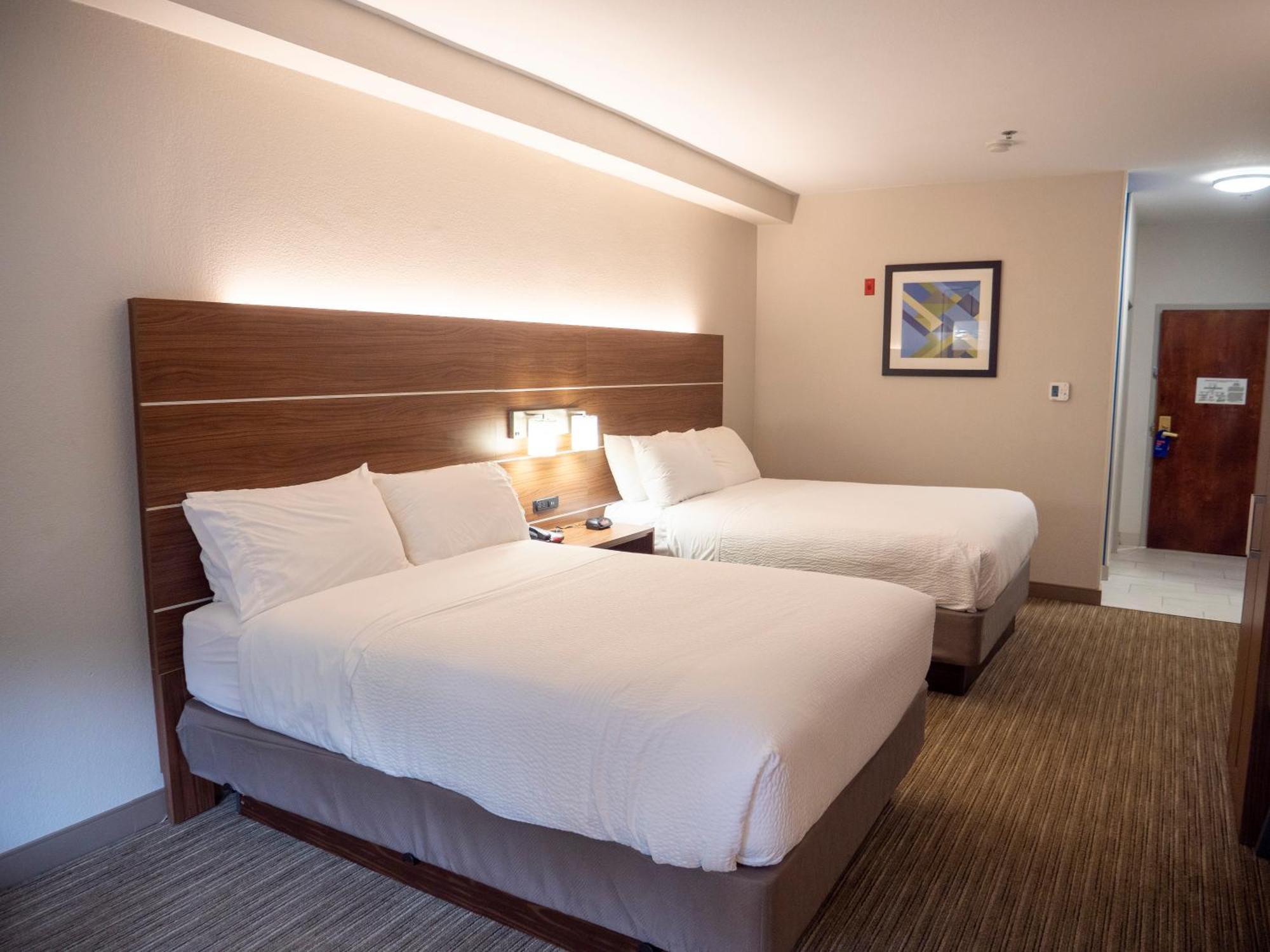 Holiday Inn Express & Suites Greenville Airport I85 By Ihg Bagian luar foto
